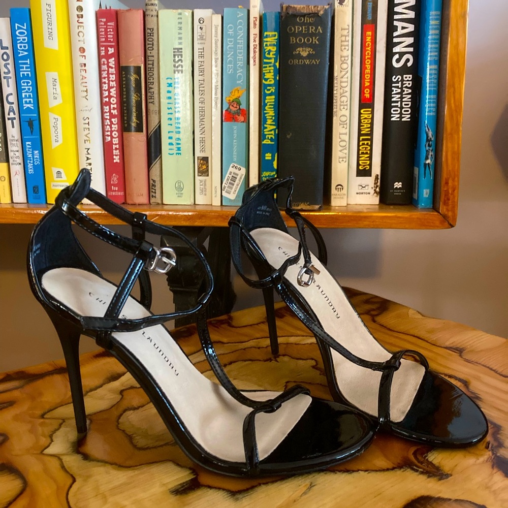 Chinese Laundry—women’s size 9– black shine leather sexy stiletto heels